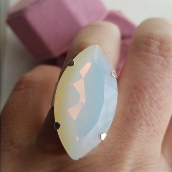 Swarovski Elements Huge Moonlight Marquis Statement Ring NWT - Picture 5 of 13